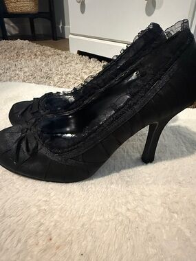 Pulse Black Satin Bow Heels